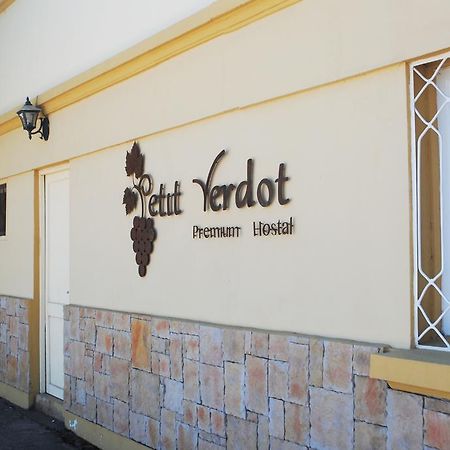 Hostal Petit Verdot Hotel Santa Cruz Exterior photo